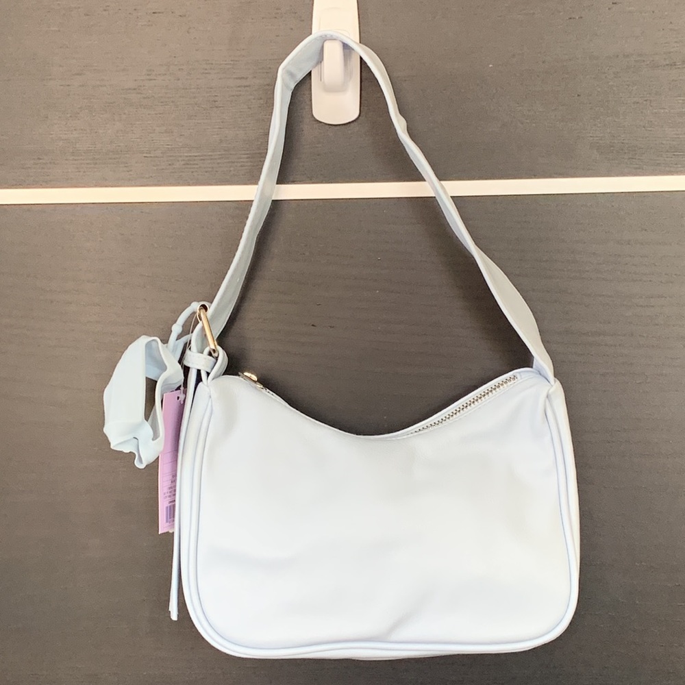 Wild Fable Extended Buckle Shoulder Handbag - Picture 1 of 5